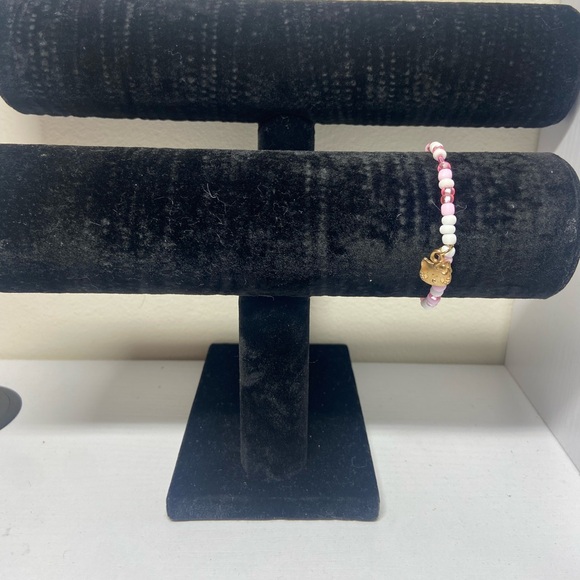Handmade Hello Kitty Pink and White Glass Bead Bracelet - Picture 2 of 2